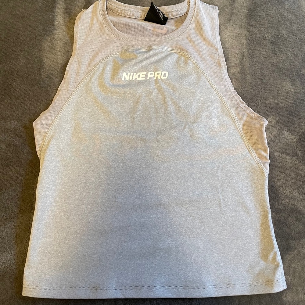 NIKE Top